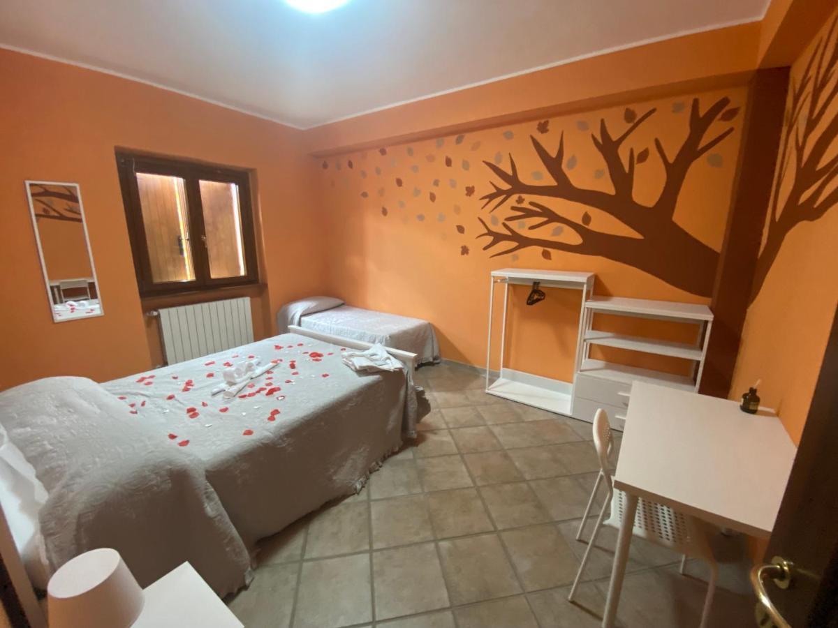 B&B Al Solito Posto LʼAquila Exterior foto