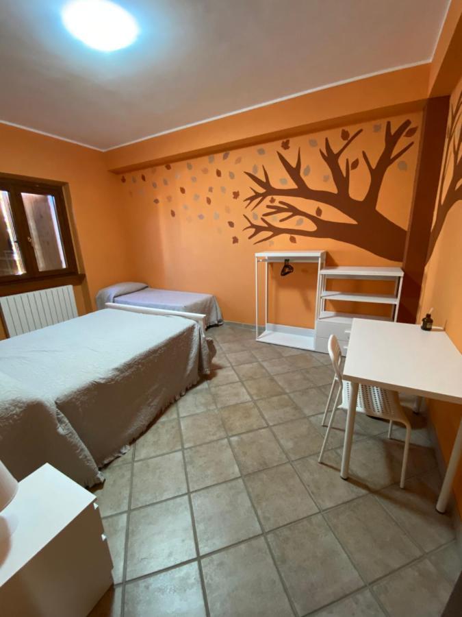 B&B Al Solito Posto LʼAquila Exterior foto